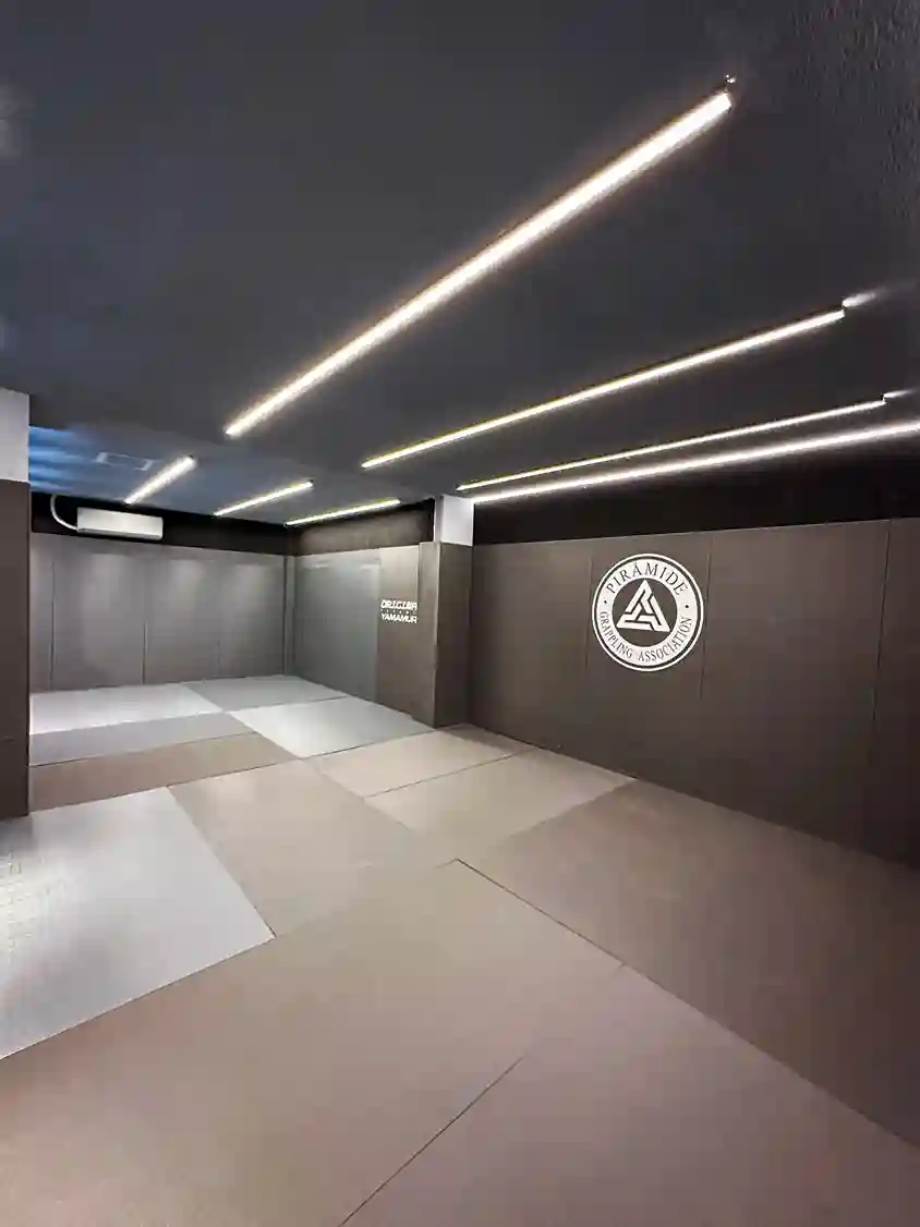 IMG_6831-scaled_5_11zon