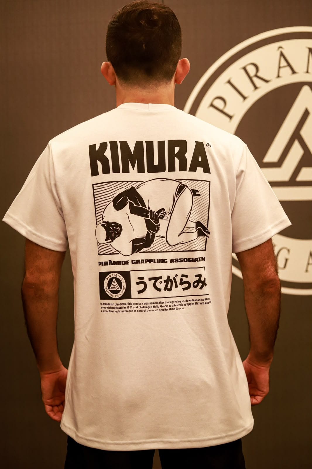 T - Shirt Oversized - Kimura Branca