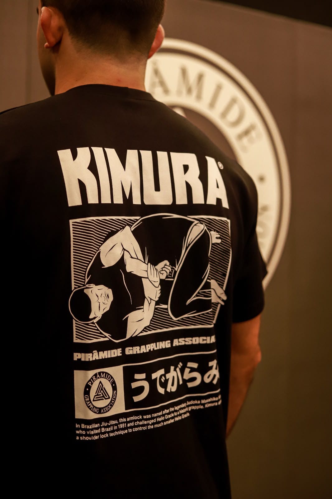 T - Shirt Oversized - Kimura Preta